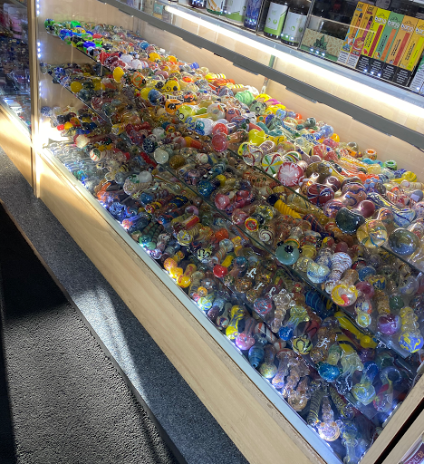 Tobacco Shop «Z & Z Tobacco Shop», reviews and photos, 14311 Newport Ave, Tustin, CA 92780, USA