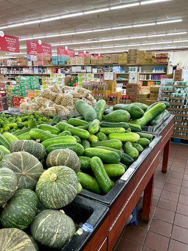 Asian Grocery Store «Vinh Phat Market», reviews and photos, 6105 Stockton Blvd, Sacramento, CA 95824, USA