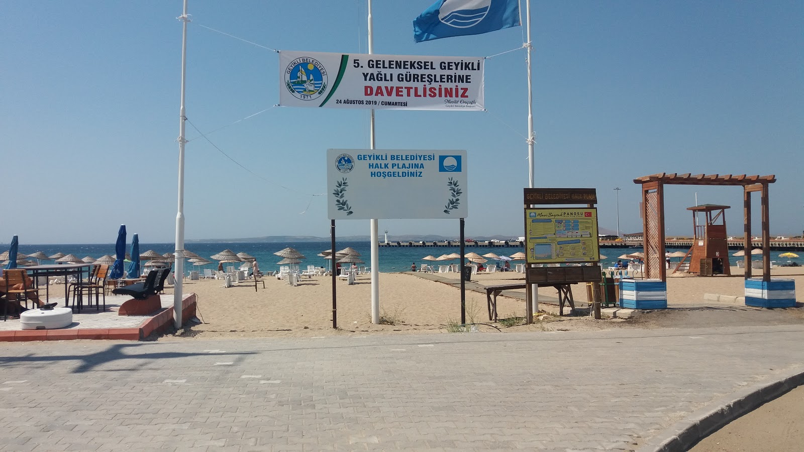 Foto di Geyikli beach e l'insediamento