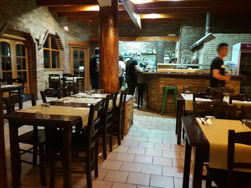 Bàsic Restaurant en Palau-solità i Plegamans