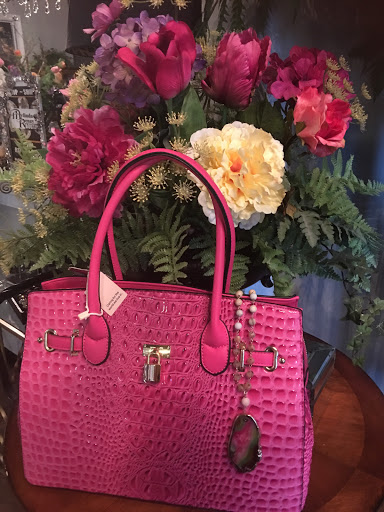 Beauty Salon «Mylinda Renay Salon Spa & Boutique», reviews and photos, 780 E Road to Six Flags St #240, Arlington, TX 76011, USA