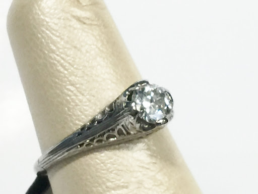 Jewelry Store «Hayman Jewelry Company», reviews and photos, 305 E Madison St, Tampa, FL 33602, USA