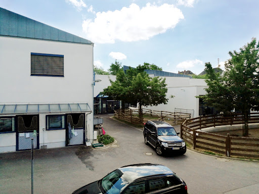Klinikgebäude der Justus-Liebig-Universität Gießen unter Giessen, 