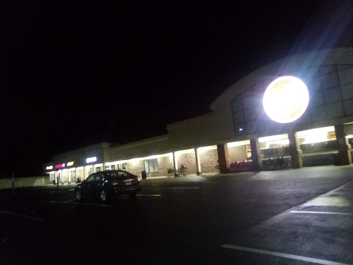 Supermarket «Big Y», reviews and photos, 1021 S Main St, Cheshire, CT 06410, USA