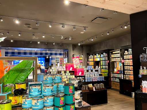 Shopping Mall «SouthBay Pavilion», reviews and photos, 20700 S Avalon Blvd, Carson, CA 90746, USA