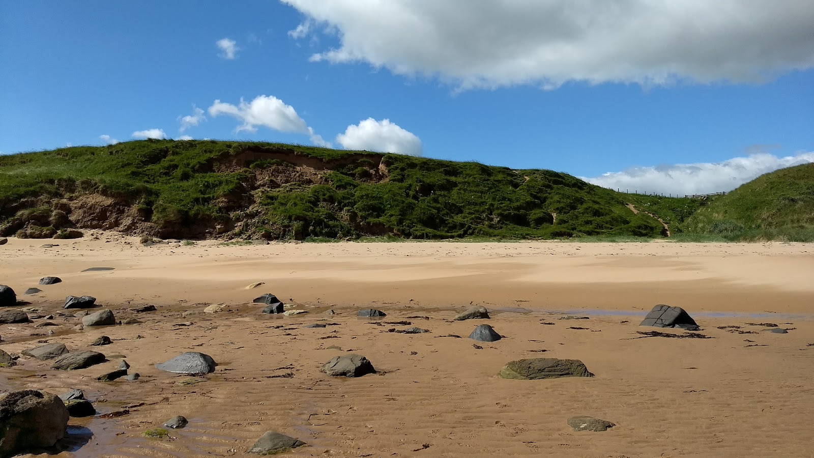Foto von Longhoughton Strand befindet sich in natürlicher umgebung