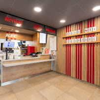 Photos du propriétaire du Restaurant KFC Paris Saint Lazare - n°4