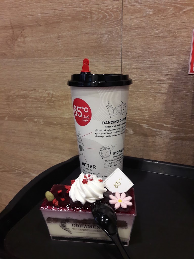 85度C咖啡蛋糕飲料麵包-彰化埤頭店 的照片