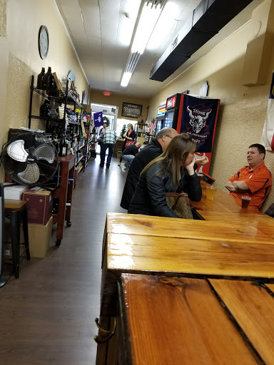 Beer Store «Main Street Bottle Shop», reviews and photos, 153 E Main St, Rock Hill, SC 29730, USA