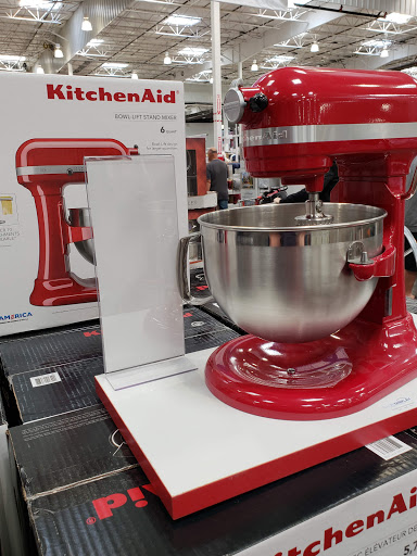 Shopping Mall «Argyle Square Shopping Center», reviews and photos, 8315 SW Jack Burns Blvd, Wilsonville, OR 97070, USA