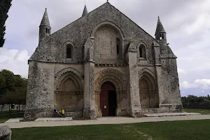 Church of Saint Pierre of Aulnay image