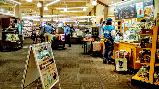 Grocery Store «Lunds & Byerlys», reviews and photos, 115 10th St E, St Paul, MN 55101, USA