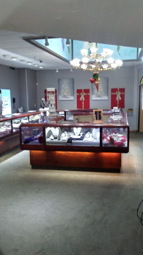 Jeweler «Dan Gould Jewelers», reviews and photos, 120 E Main St, Anoka, MN 55303, USA