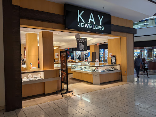 Jewelry Store «Kay Jewelers», reviews and photos, 1060 Stoneridge Mall Rd, Pleasanton, CA 94588, USA