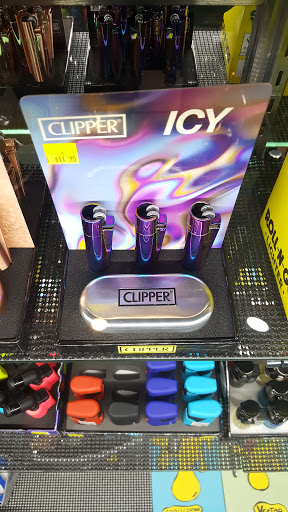 Tobacco Shop «Headed West», reviews and photos, 1565 S Colorado Blvd, Denver, CO 80222, USA