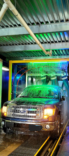 Car Wash «Southington Auto Wash & Oil Change & Detailing», reviews and photos, 254 Queen St, Southington, CT 06489, USA