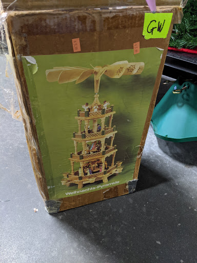 Thrift Store «Goodwill», reviews and photos