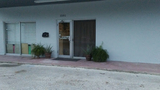 Florist «Petite Flower Shop», reviews and photos, 1501 Harry Wurzbach Rd, San Antonio, TX 78209, USA