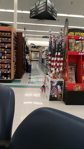 Grocery Store «Kroger», reviews and photos, 725 W Central Ave, Springboro, OH 45066, USA