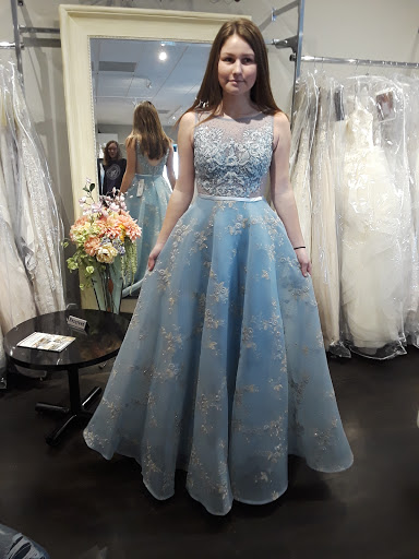 Bridal Shop «Pomp & Pageantry Bridal and Formal», reviews and photos, 7309 S Western Ave, Oklahoma City, OK 73139, USA