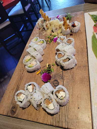 Oji Sushi & Bar