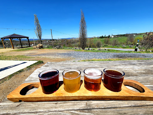 Winery «Barrel Oak Winery», reviews and photos, 3623 Grove Ln, Delaplane, VA 20144, USA
