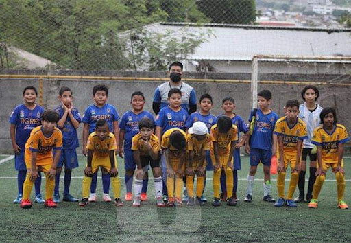 Academia Oficial de Fútbol Tigres Tuxtla Gutiérrez