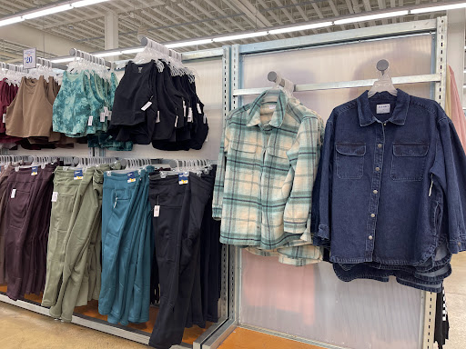 Clothing Store «Old Navy», reviews and photos, 1600 Saratoga Ave, San Jose, CA 95129, USA