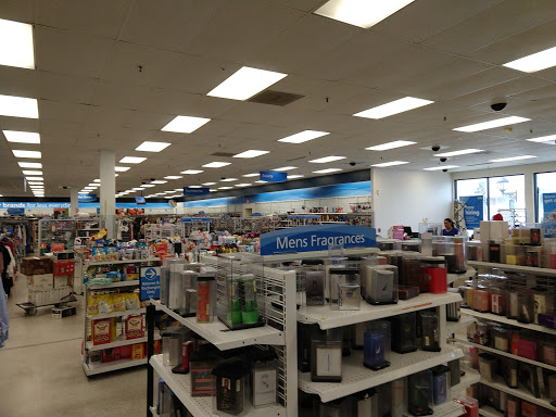 Clothing Store «Ross Dress for Less», reviews and photos, 13855 Outlet Dr, Silver Spring, MD 20904, USA