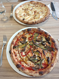 Pizza du Restaurant italien La Trattoria à Sathonay-Camp - n°14