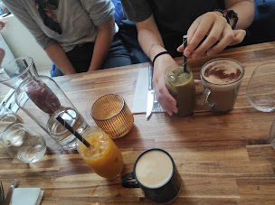 Photo n°78 de Avant L'heure Café à Granville ()