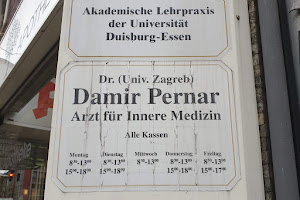 Herr Dr. (Univ. Zagreb) Damir Pernar