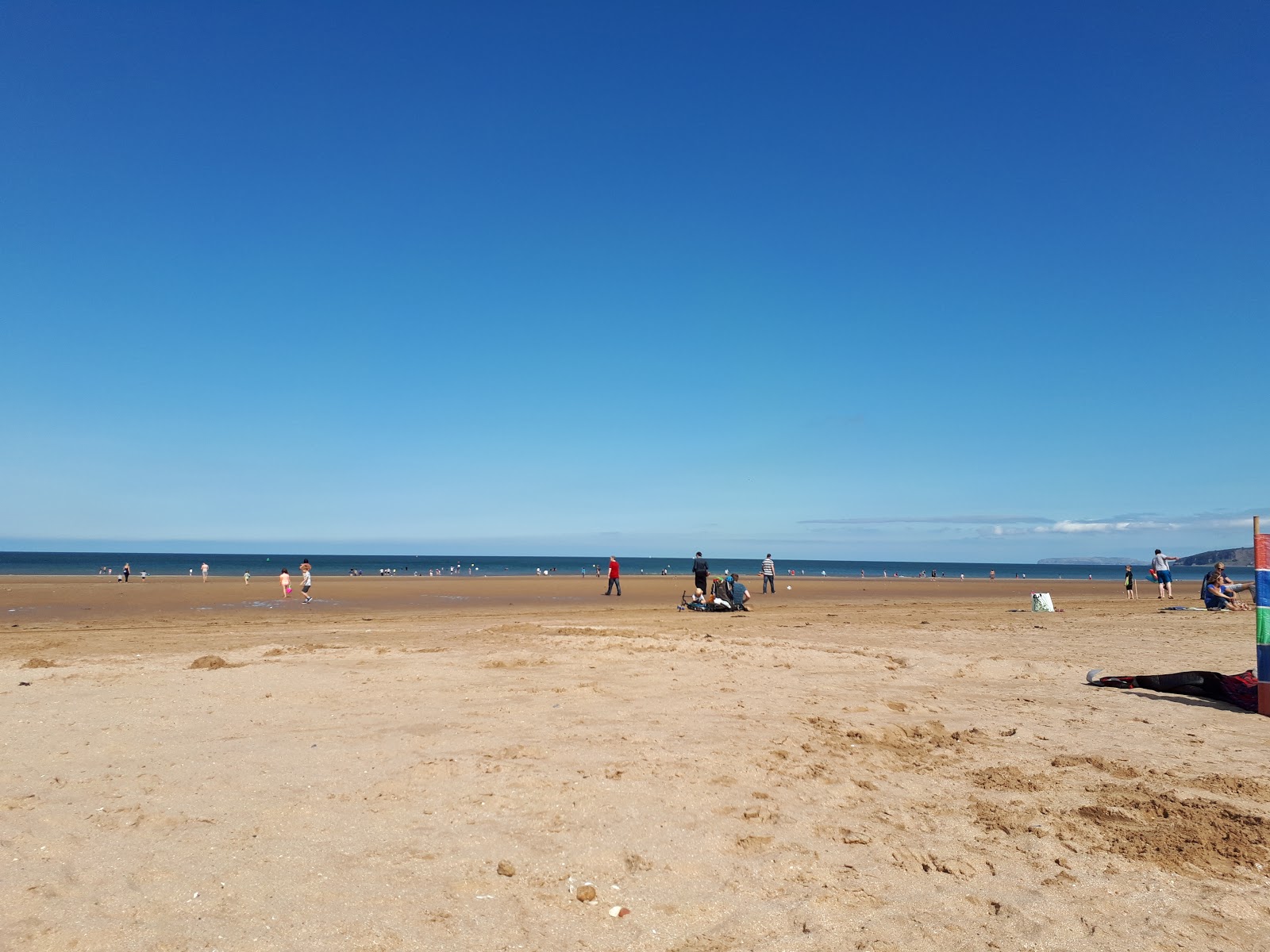 Foto de Praia de Benllech com praia espaçosa