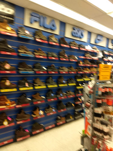 Sporting Goods Store «Big 5 Sporting Goods», reviews and photos, 595 NE Circle Blvd, Corvallis, OR 97330, USA