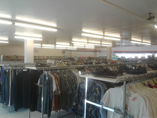 Thrift Store «Rescue Mission Alliance», reviews and photos, 18344 Sherman Way, Reseda, CA 91335, USA