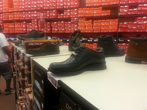 Shoe Store «Famous Footwear», reviews and photos, 1515 US-22 #42, Watchung, NJ 07069, USA