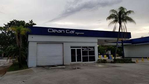 Clean Car Express en Boca Raton
