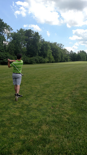 Golf Course «Airport Golf Course», reviews and photos, 900 N Hamilton Rd, Columbus, OH 43219, USA