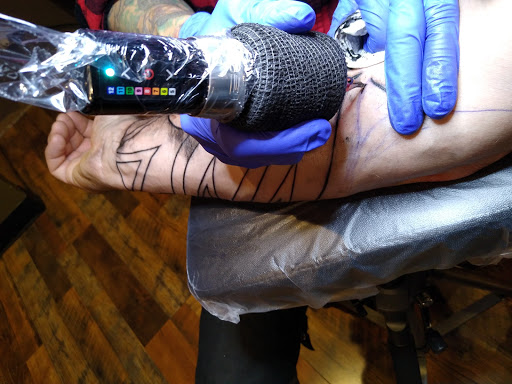 Tattoo Shop «Sacred Art Studio», reviews and photos, 1921 Ferro Dr, New Lenox, IL 60451, USA