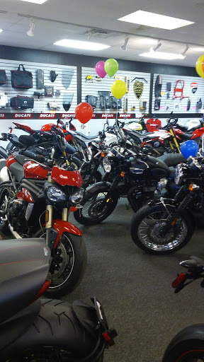 Triumph Motorcycle Dealer «Eurosport Cycle», reviews and photos, 3100 Airport Fwy, Fort Worth, TX 76111, USA