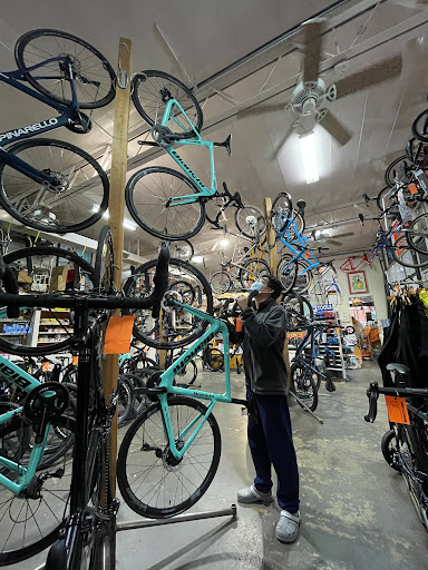 Bicycle Store «Mock Orange Bikes», reviews and photos, 1206 Reynolda Rd, Winston-Salem, NC 27104, USA
