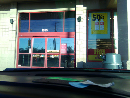 Auto Parts Store «Advance Auto Parts», reviews and photos, 1605 S Missouri Ave, Clearwater, FL 33756, USA