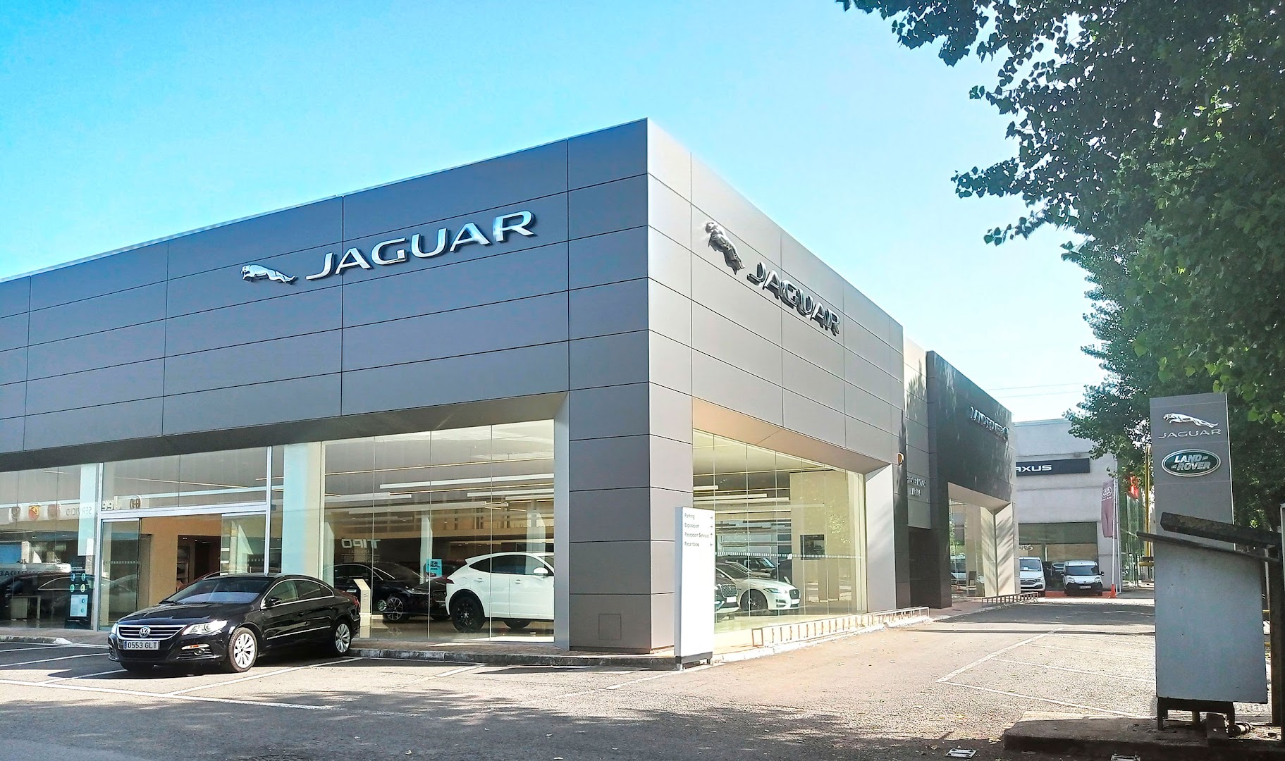 Concesionario Oficial Jaguar | Premier Motor Araba