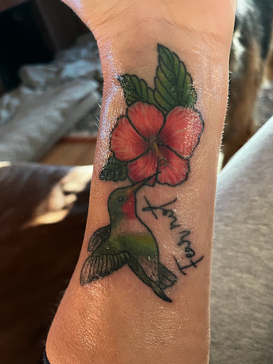 Explore beehive tattoo ideas, creative tattoo ideas in Fort Wayne, available at Dark Horse