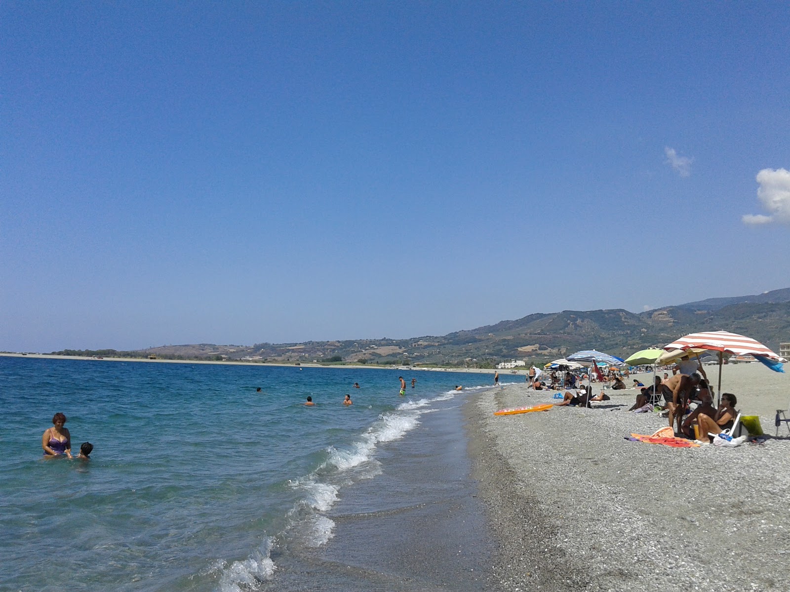 Spiaggia Cafarone'in fotoğrafı plaj tatil beldesi alanı