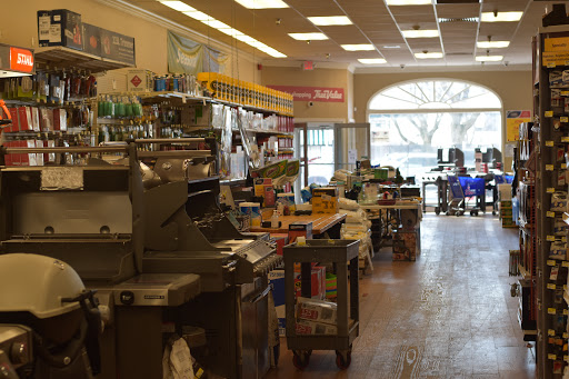 Home Improvement Store «Carr Hardware», reviews and photos, 320 W Main St, Avon, CT 06001, USA