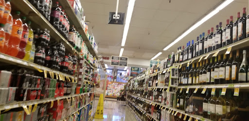 Grocery Store «Safeway», reviews and photos, 30 Chestnut Ave, South San Francisco, CA 94080, USA