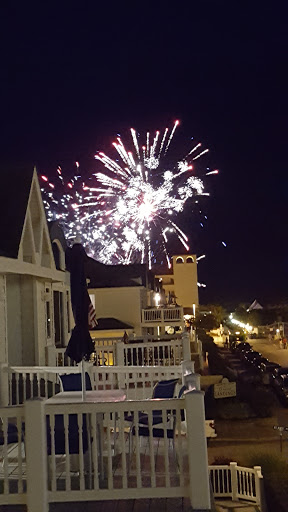 Bar & Grill «The Club at Diamond Beach», reviews and photos, 600 E Raleigh Ave, Wildwood Crest, NJ 08260, USA