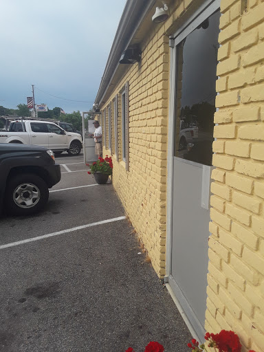 Donut Shop «Sip-N-Dip», reviews and photos, 775 Hope St, Bristol, RI 02809, USA