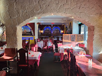 Atmosphère du Restaurant indien Le Taj Mahal à Saint-Gervais-les-Bains - n°11